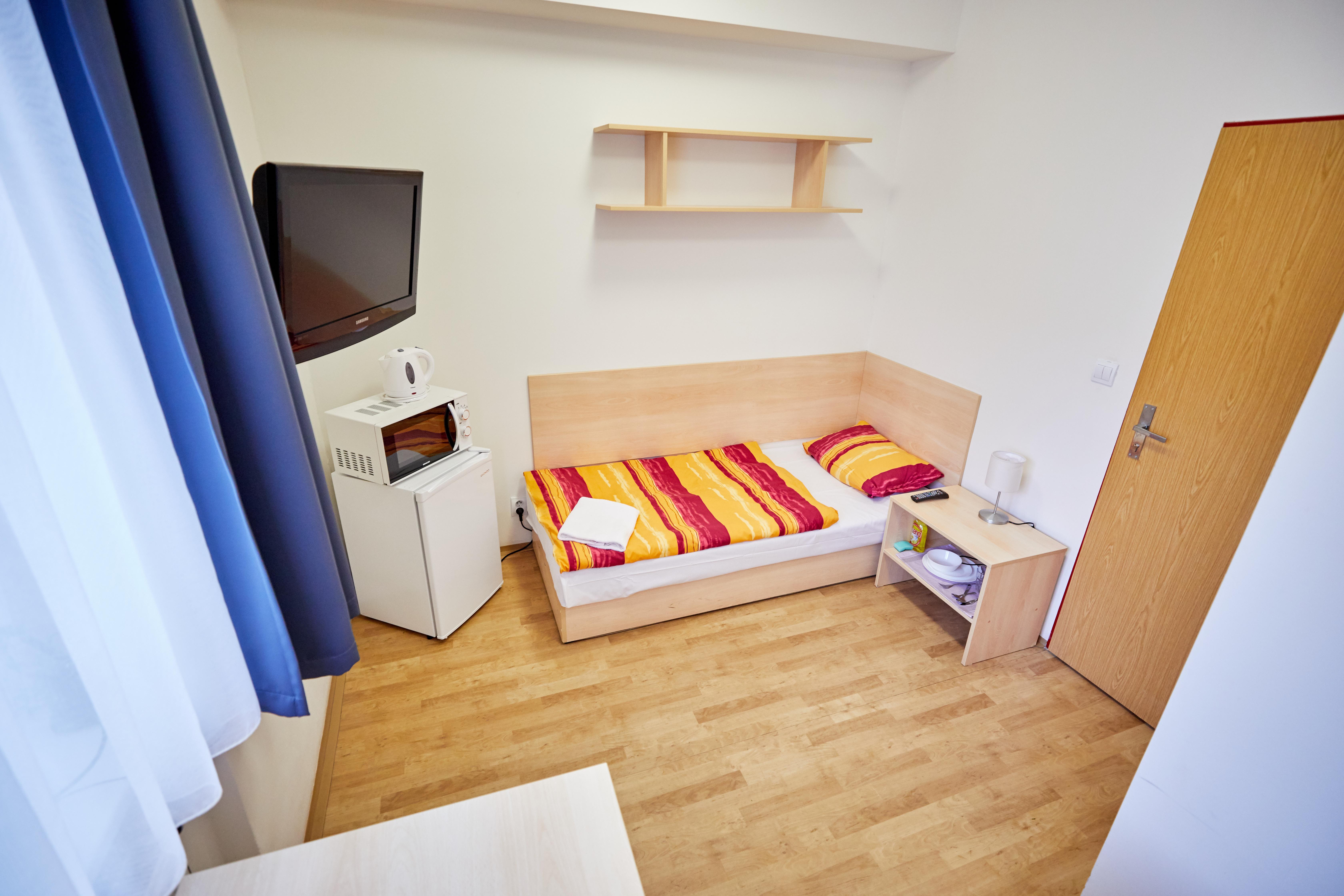 University Hotel Praha Bagian luar foto